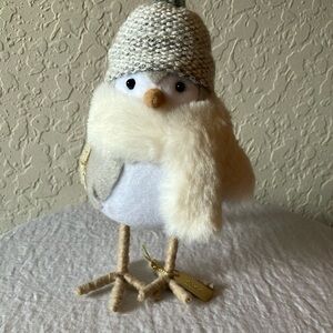 Wondershop: 2022 “Purl” Feathery Friends